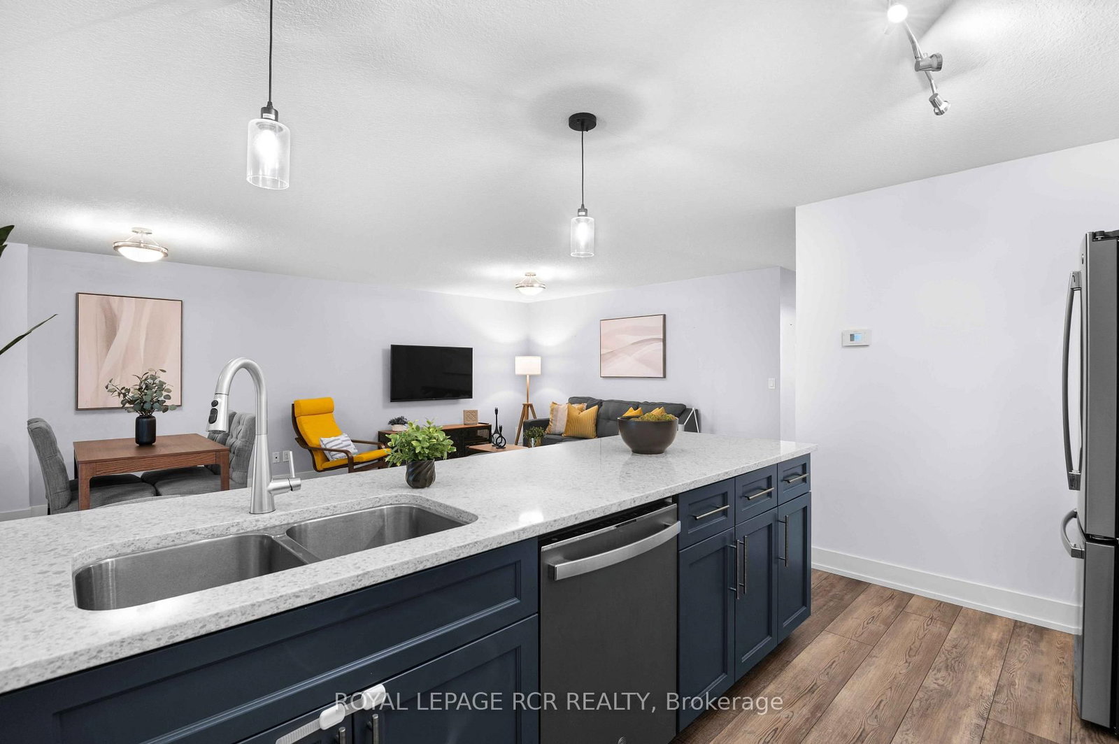 17 Centre Street • #102 • Orangeville, ON photo 29