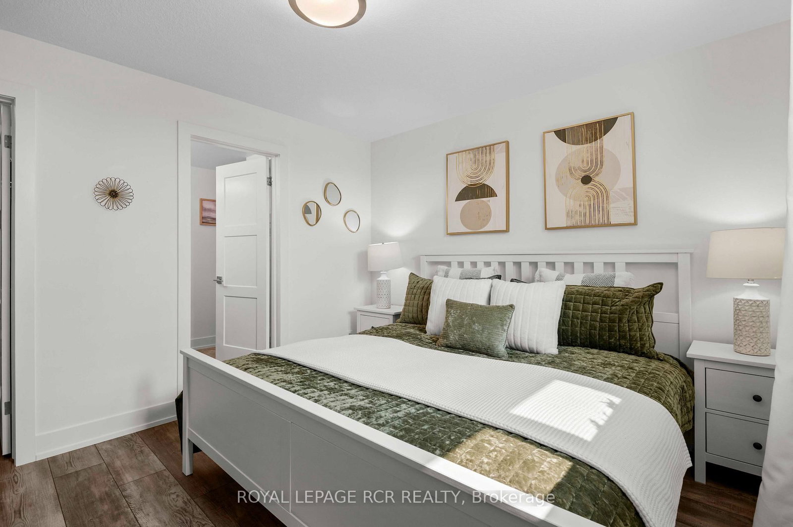 17 Centre Street • #102 • Orangeville, ON photo 32