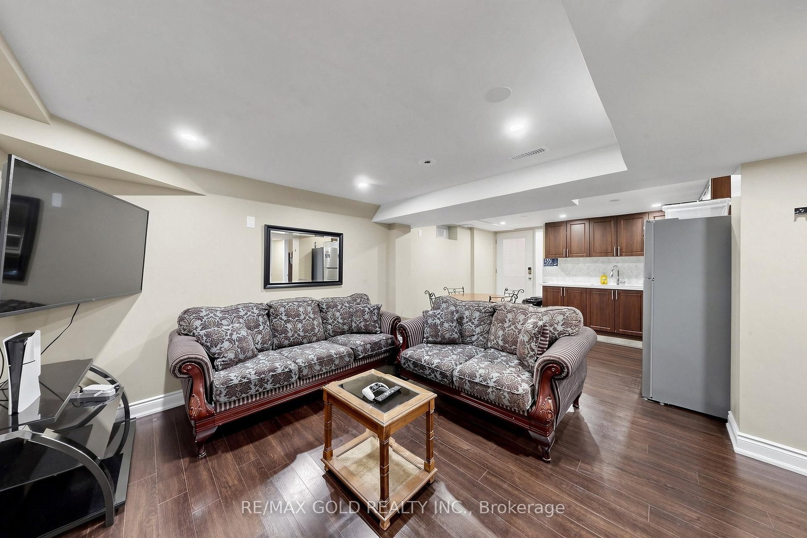 76 Charters Brampton,ON L6V 2S5 — Photo 37