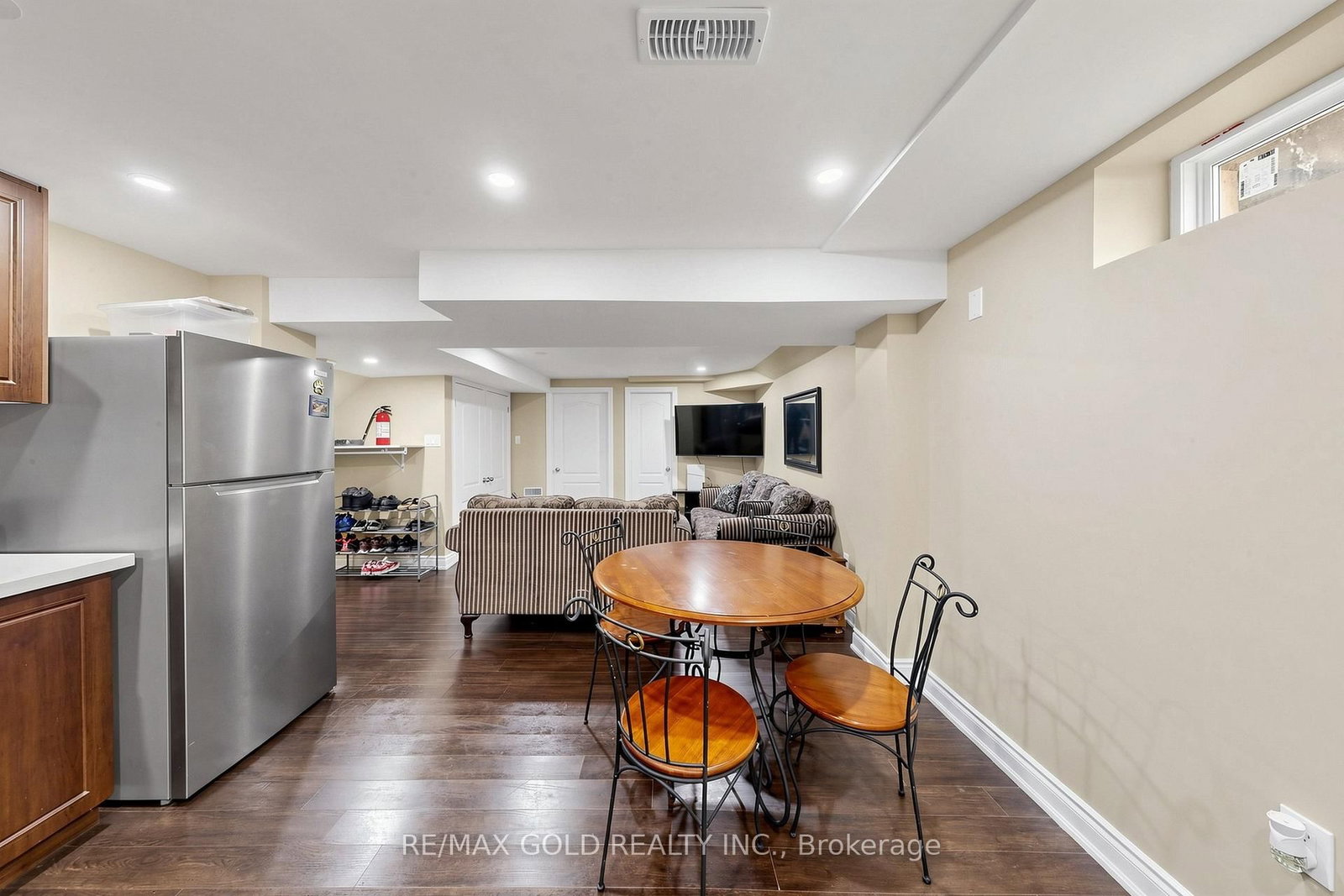 76 Charters Brampton,ON L6V 2S5 — Photo 40