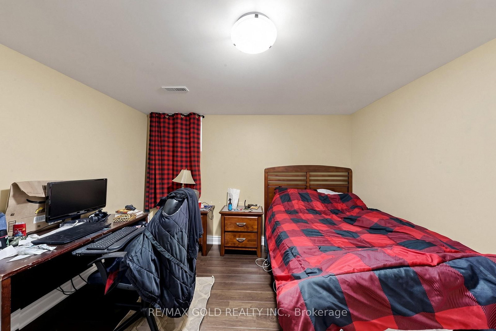76 Charters Brampton,ON L6V 2S5 — Photo 43