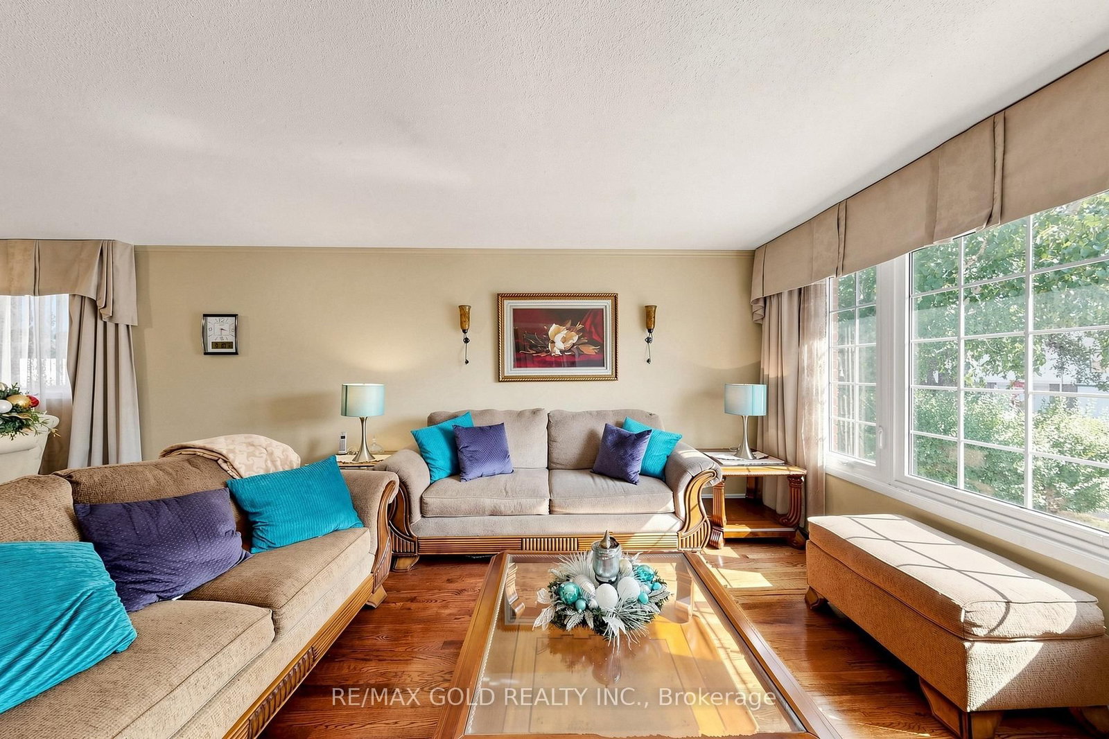 76 Charters Brampton,ON L6V 2S5 — Photo 6