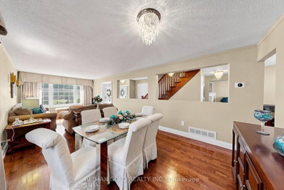 76 Charters Brampton,ON L6V 2S5 — Photo 9