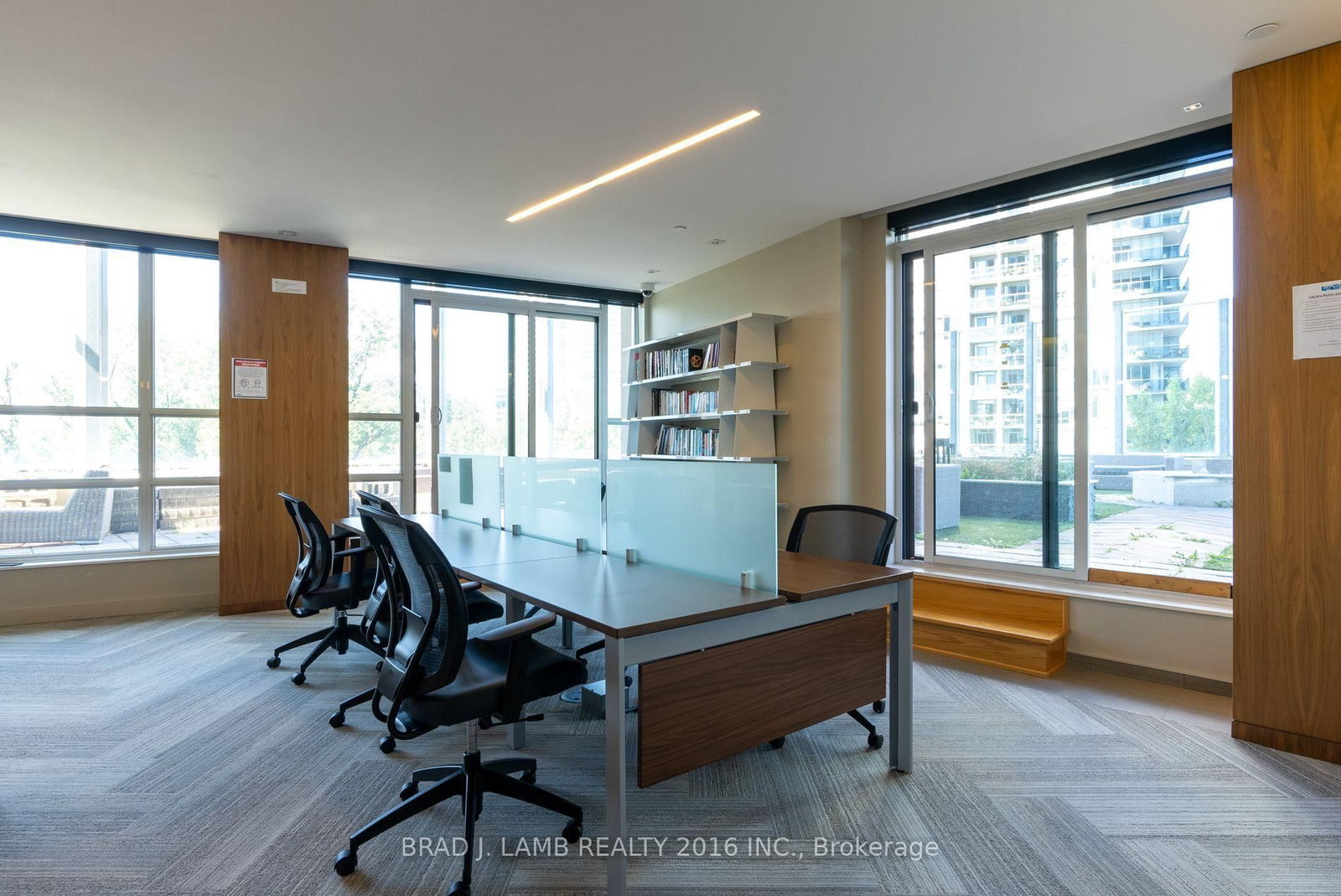 36 Park Lawn Road • ##4403 • Toronto, ON photo 25