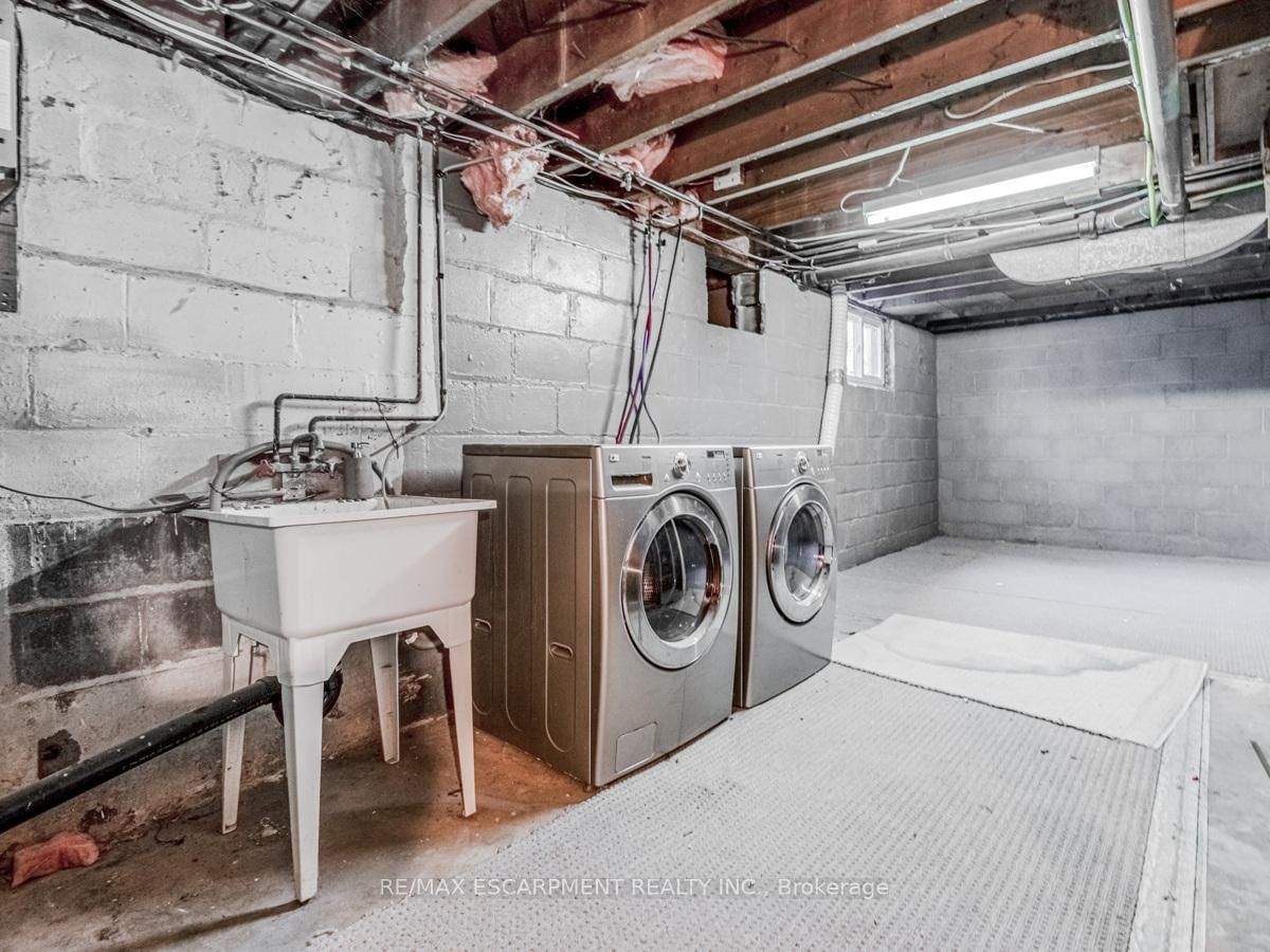 804 Shadeland Avenue • Burlington, ON photo 29