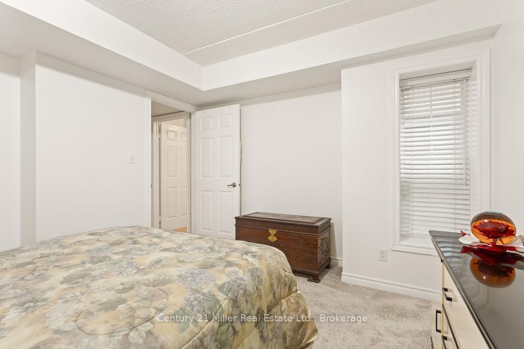 1450 Bishops Gate • #111 • Oakville, ON photo 8