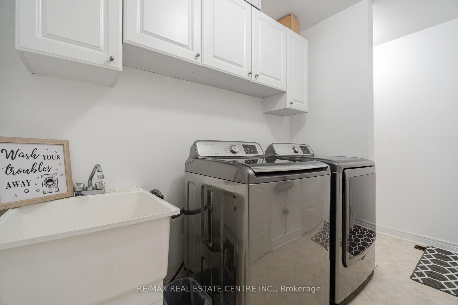 7 Prince Edward Boulevard • Brampton, ON photo 15