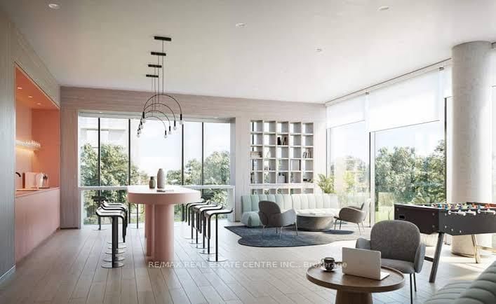 86 E Dundas Street • #603 • Mississauga, ON photo 2