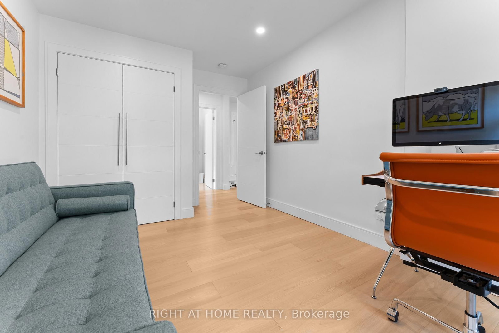 10 Wingrove Hill • Toronto, ON photo 40