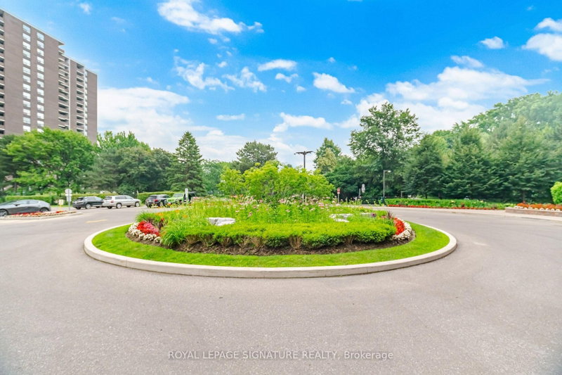 411 - 1485 Lakeshore Road E