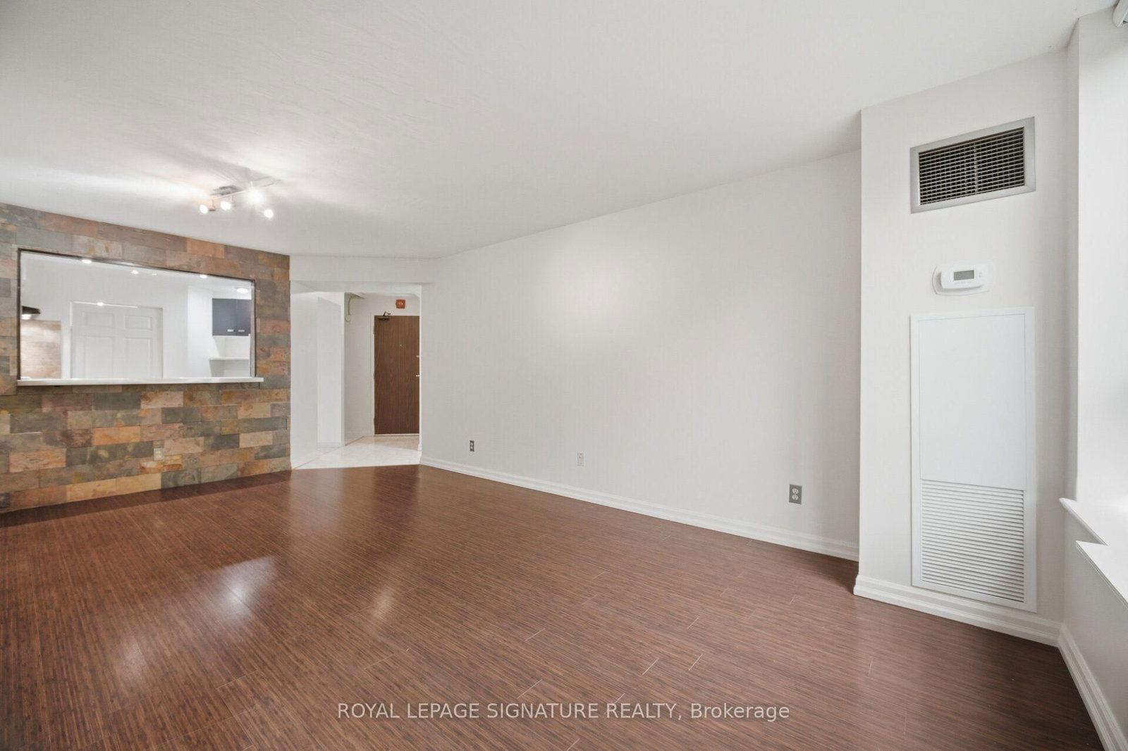 1485 Lakeshore Road E • #411 • Mississauga, ON photo 28