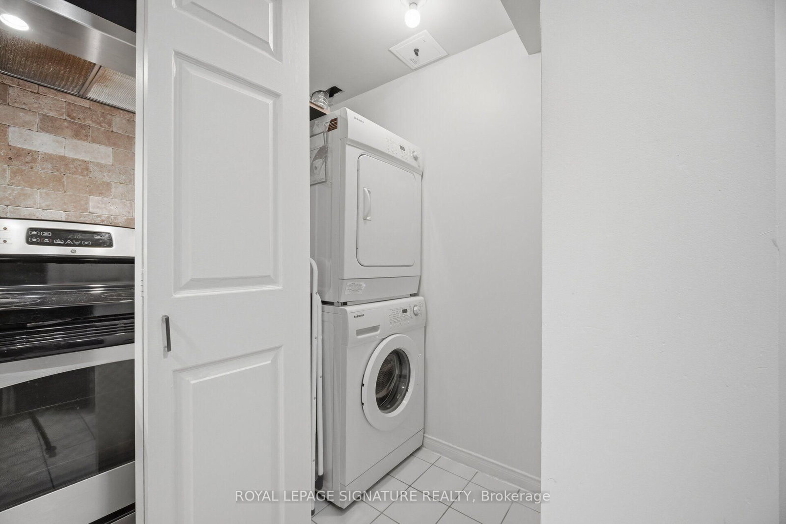 1485 Lakeshore Road E • #411 • Mississauga, ON photo 40