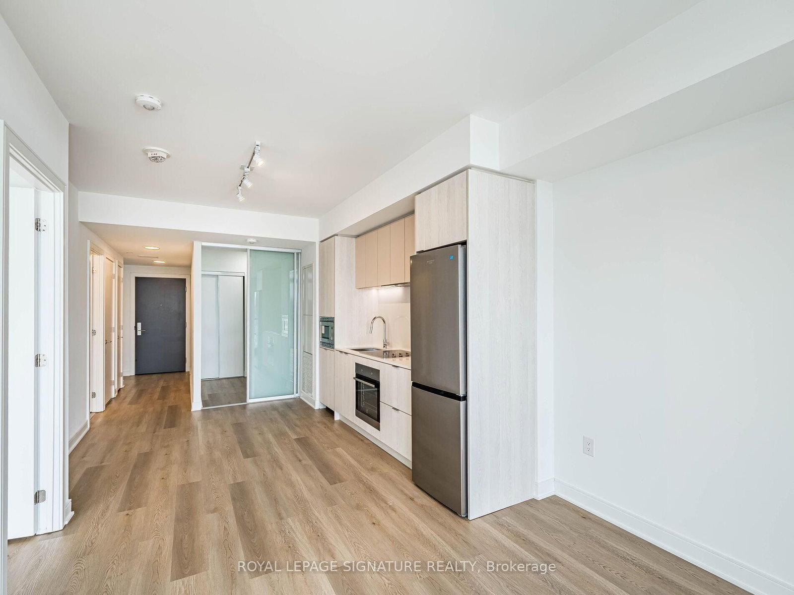 86 Dundas Mississauga,ON L5A 1W4 — Photo 12