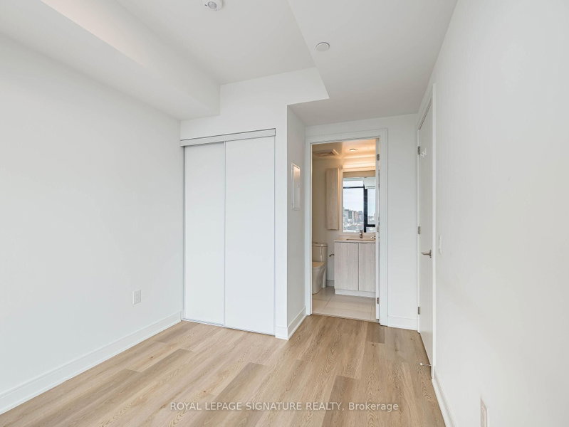 86 Dundas Mississauga,ON L5A 1W4 — Photo 27