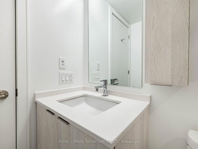 86 Dundas Mississauga,ON L5A 1W4 — Photo 33