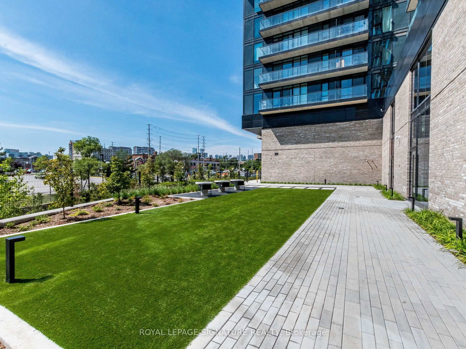86 Dundas Mississauga,ON L5A 1W4 — Photo 47