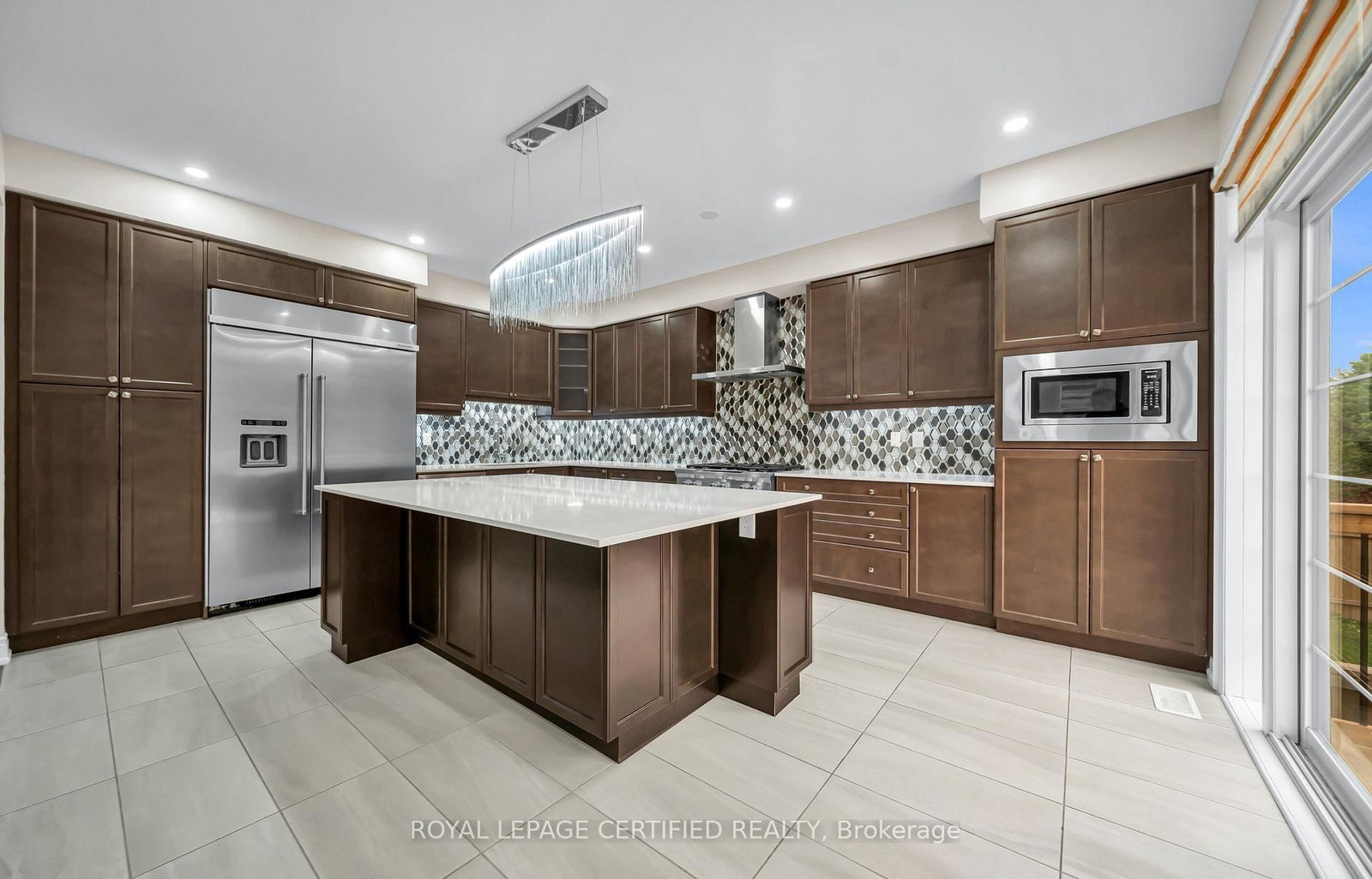 18 Vineyard Drive • Brampton, ON photo 16