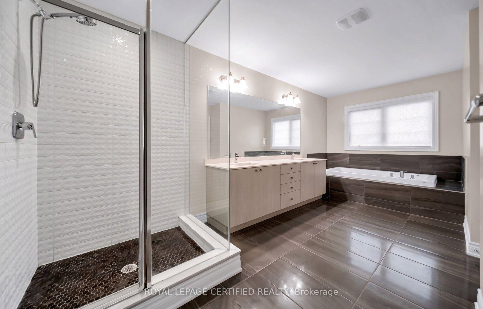 18 Vineyard Drive • Brampton, ON photo 25