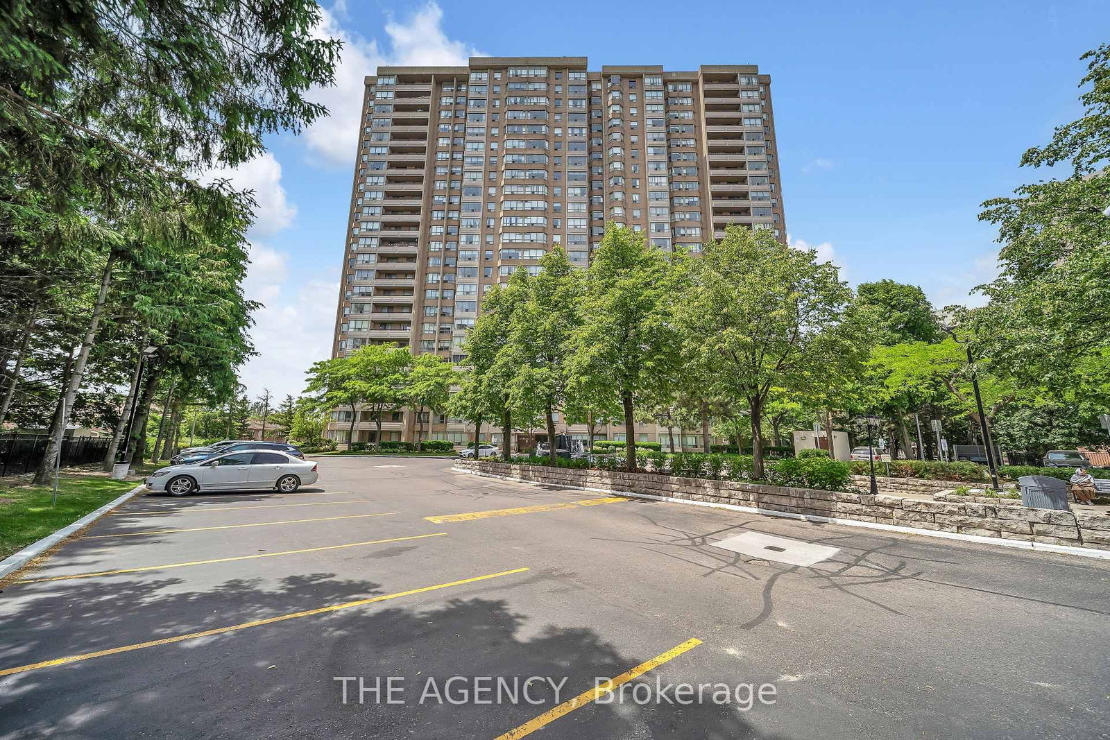 505 - 30 Malta Avenue, Brampton 2