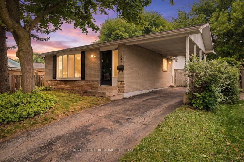 1262 Aldridge Crescent