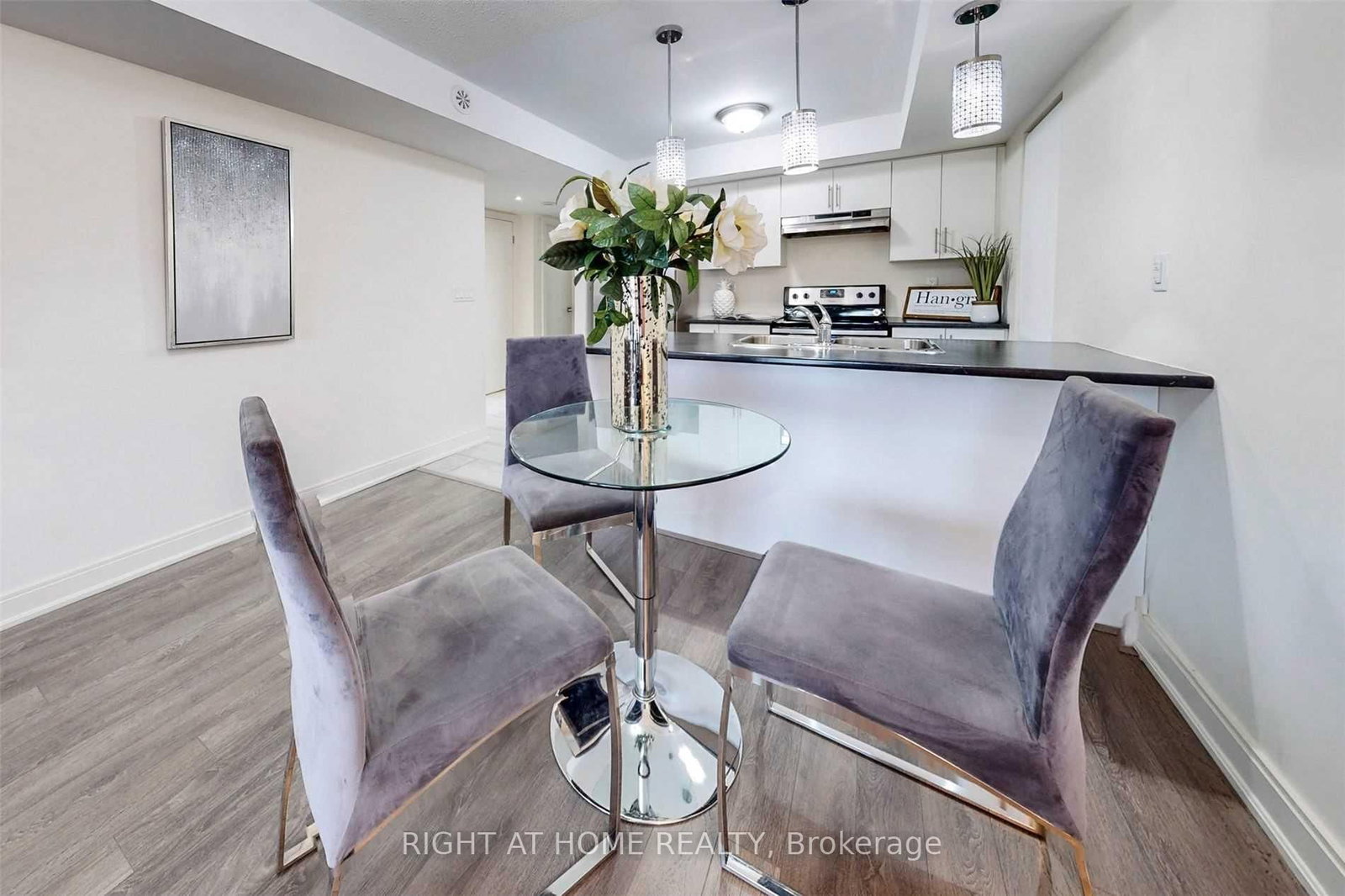 100 Dufay Road • #82 • Brampton, ON photo 6