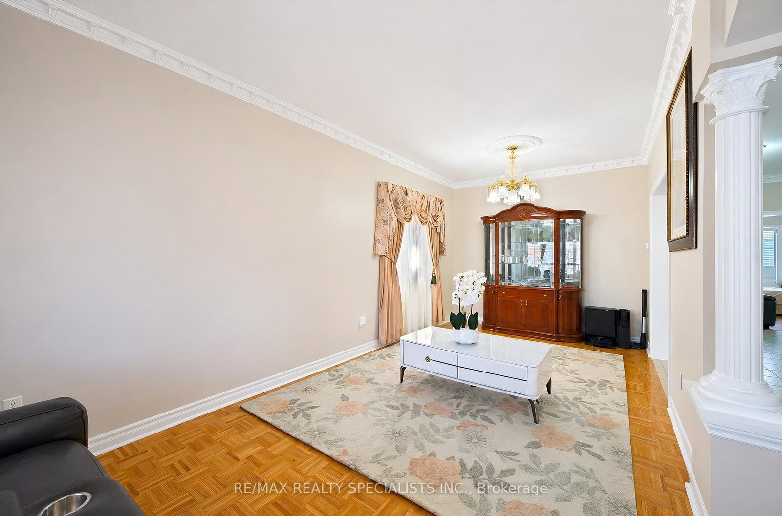 12 Mountain Gorge Road • Brampton, ON photo 10