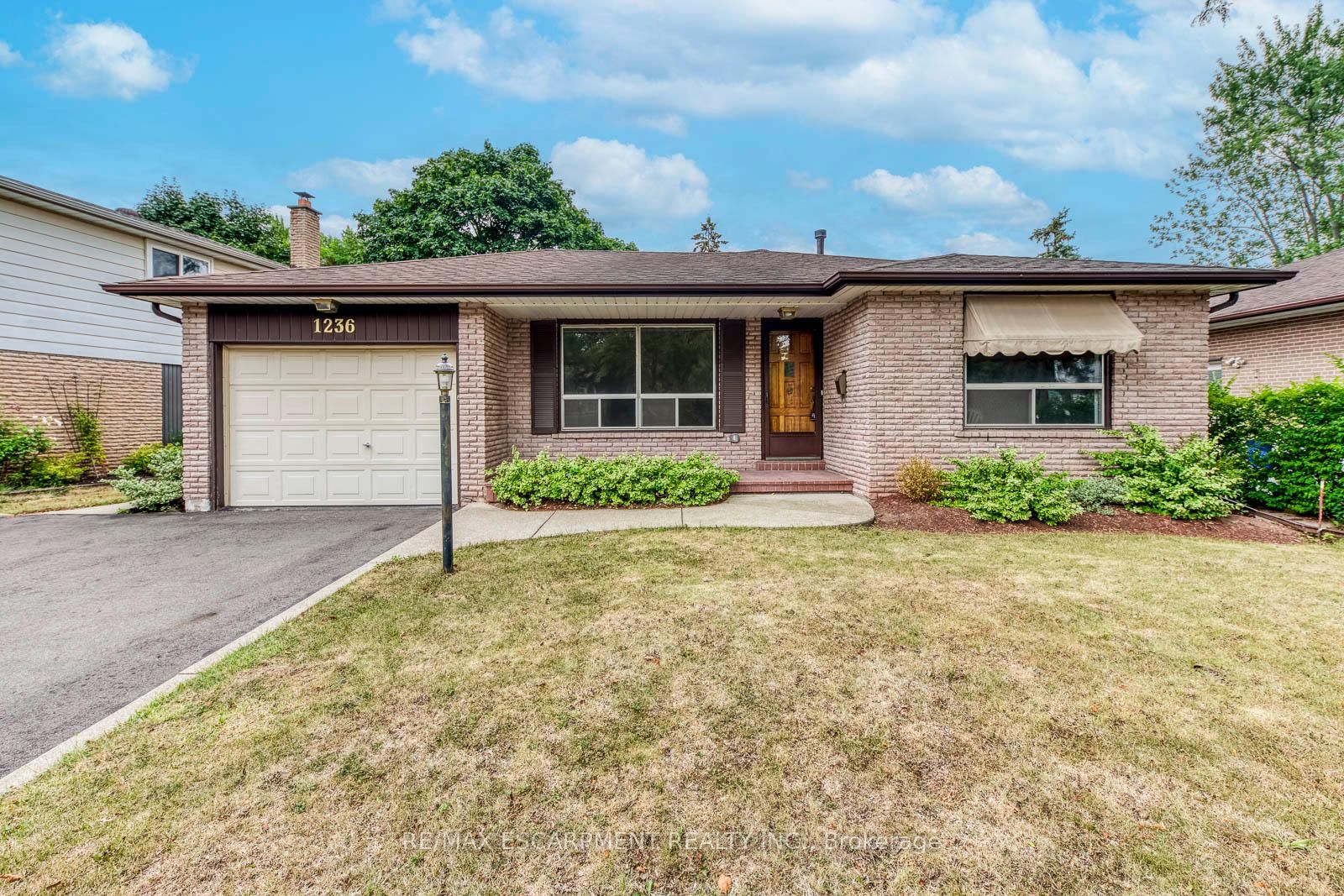 1236 Grange Road, Oakville, ON