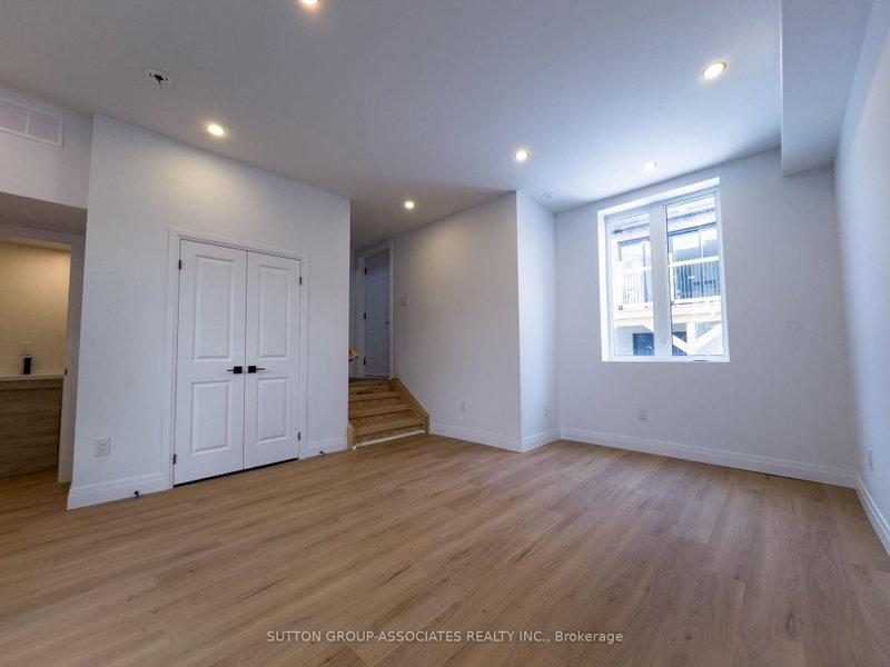 Laneway - 62 Hartley Avenue