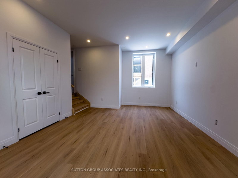 Laneway - 62 Hartley Avenue