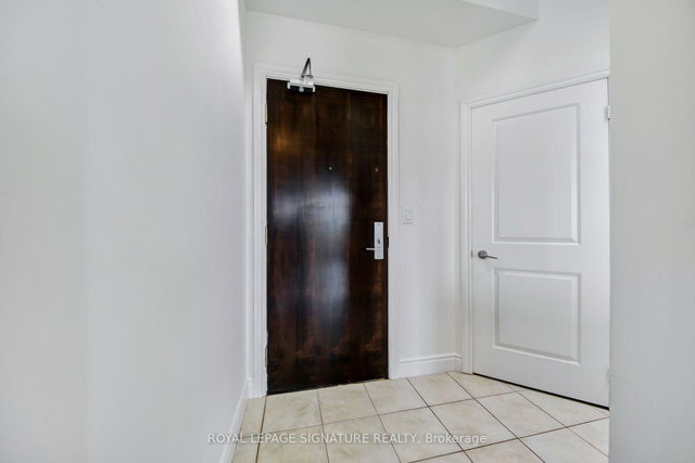 307 - 25 Earlington Avenue