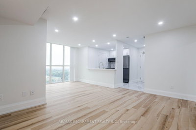 Unit 1603 — 285 Enfield Place — photo 2