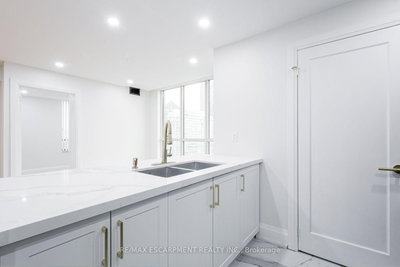 Unit 1603 — 285 Enfield Place — more photos
