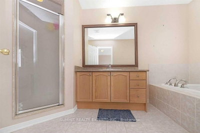 94 Sleightholme Brampton,ON L6P 3E7 — Photo 16