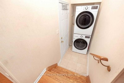 94 Sleightholme Brampton,ON L6P 3E7 — Photo 9
