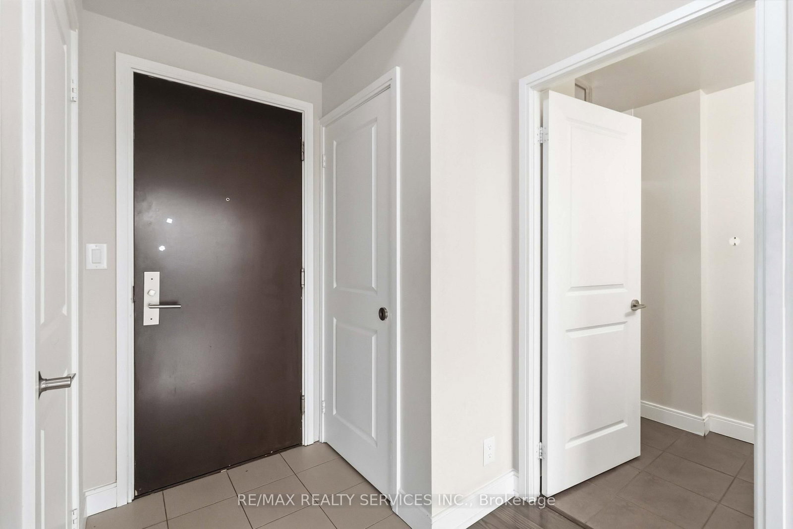 60 Absolute Avenue • #1405 • Mississauga, ON photo 18