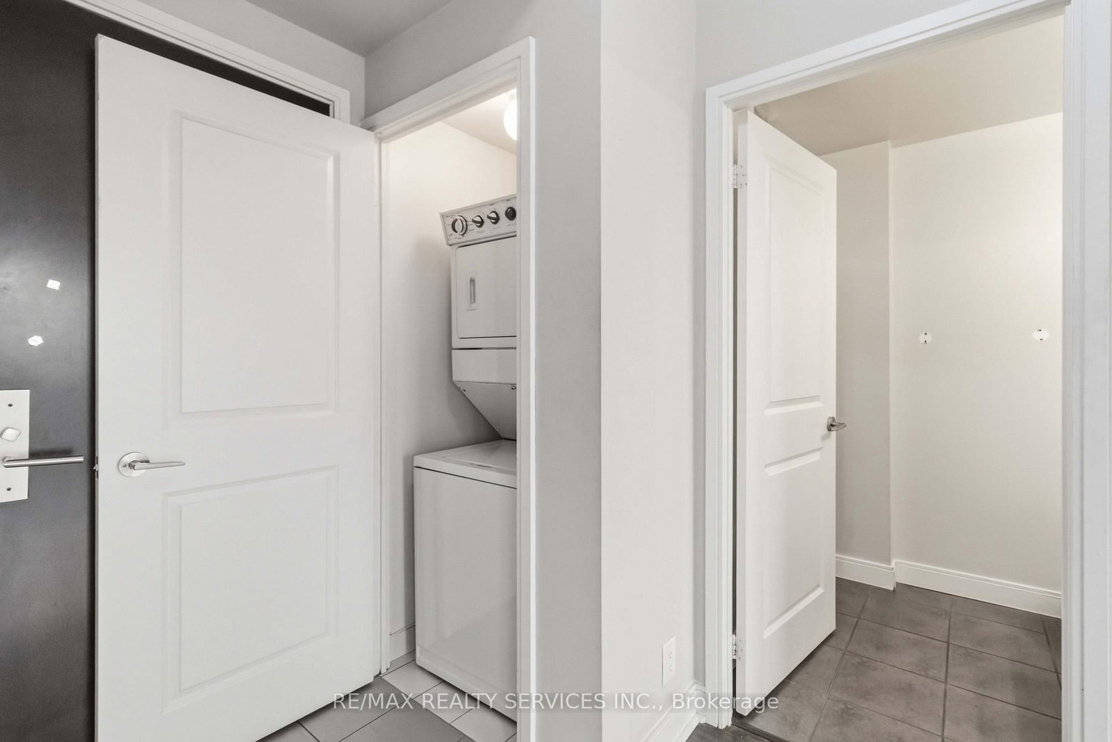 60 Absolute Avenue • #1405 • Mississauga, ON photo 19