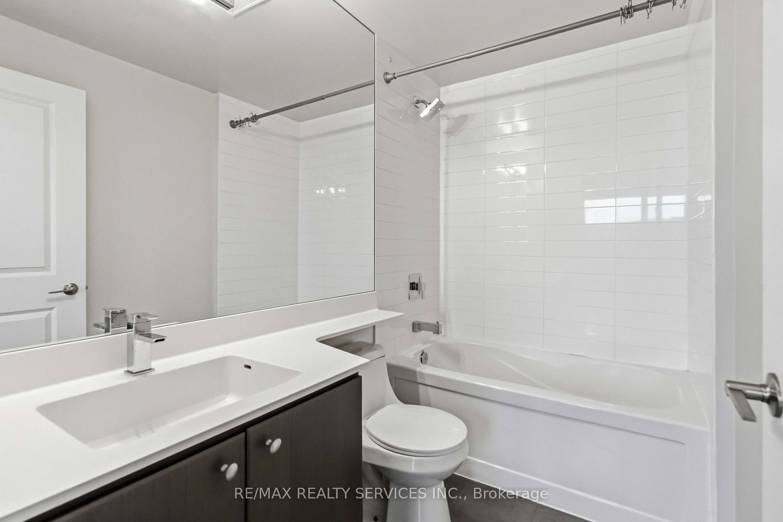 60 Absolute Avenue • #1405 • Mississauga, ON photo 26
