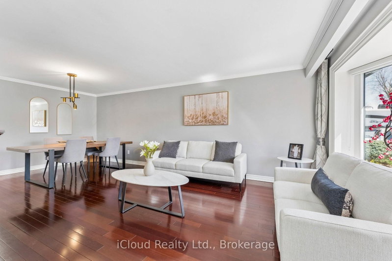 43 Ferndale Crescent