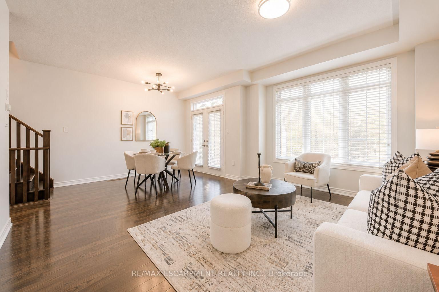 2435 Greenwich Drive • #74 • Oakville, ON photo 12