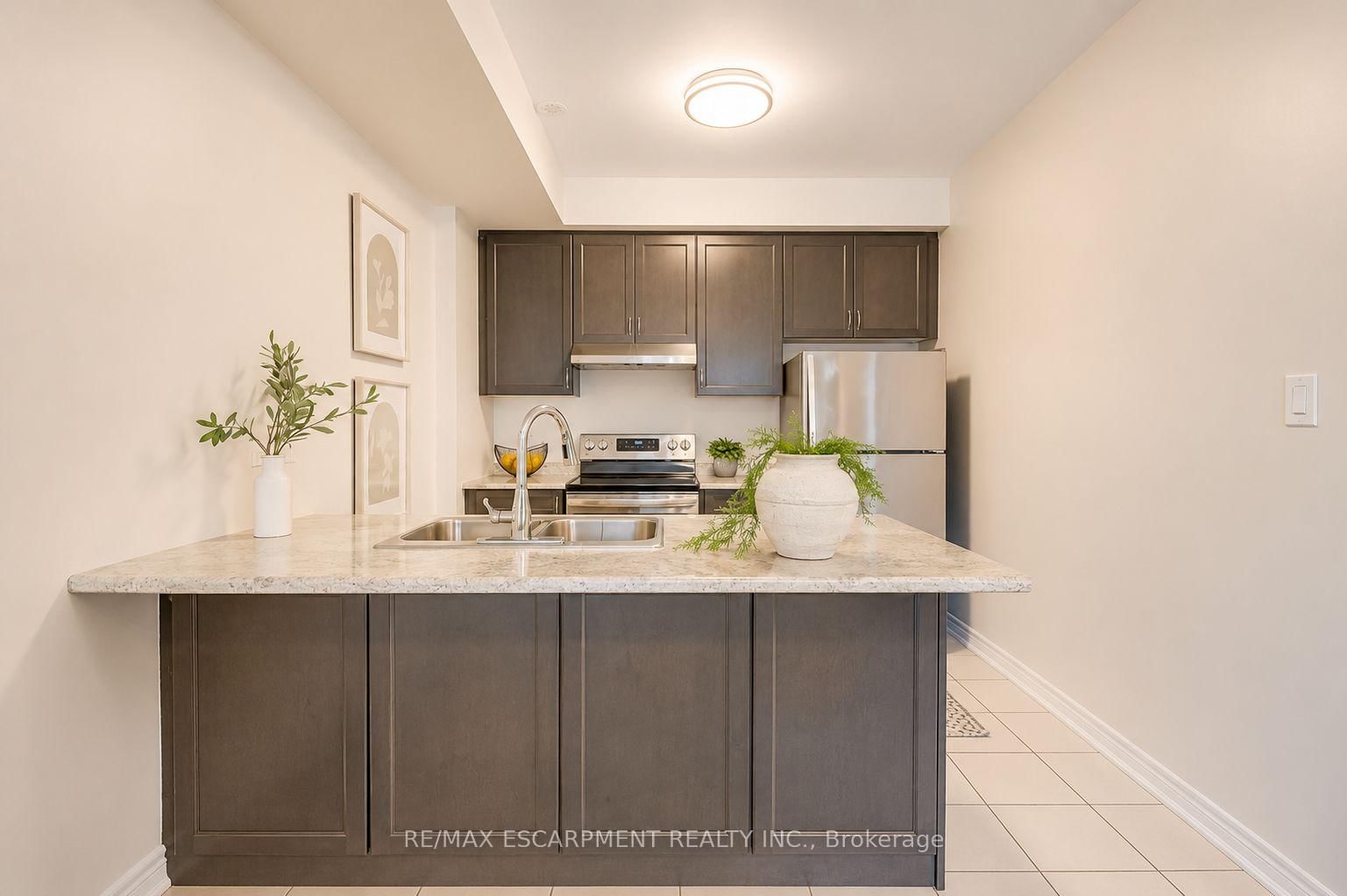2435 Greenwich Drive • #74 • Oakville, ON photo 13