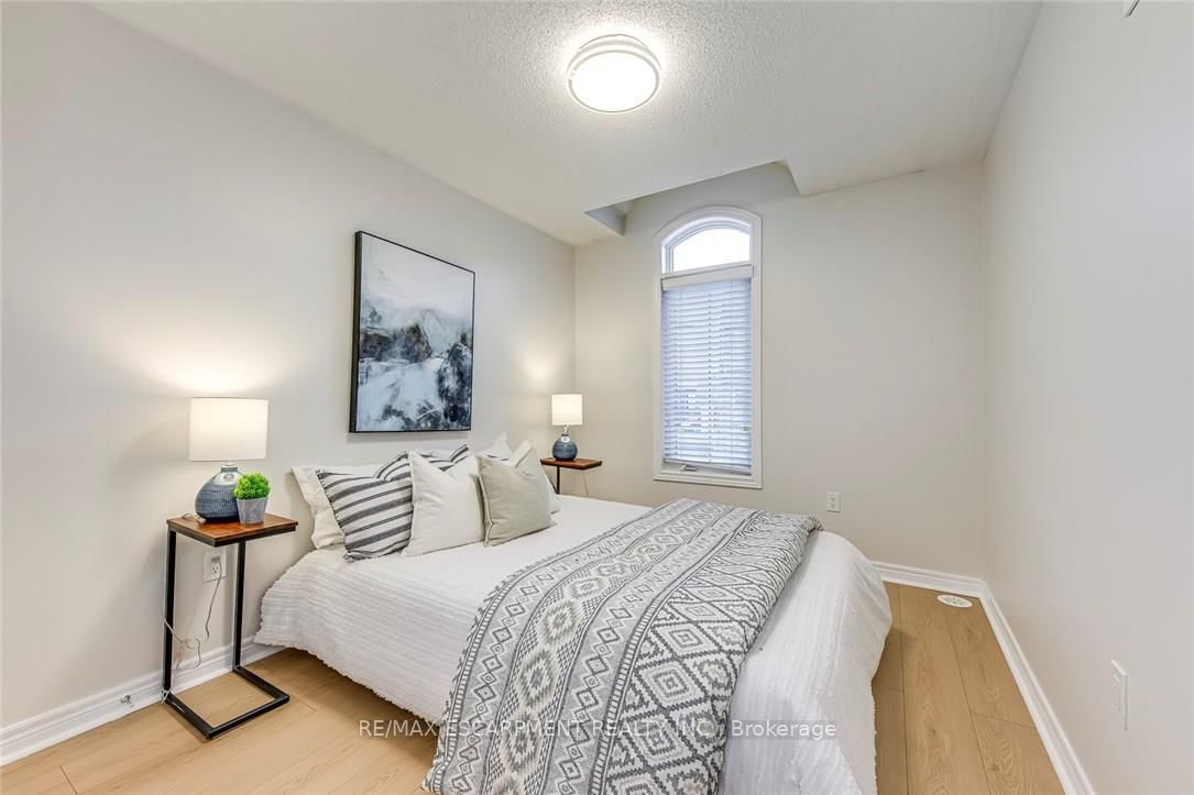 2435 Greenwich Drive • #74 • Oakville, ON photo 26