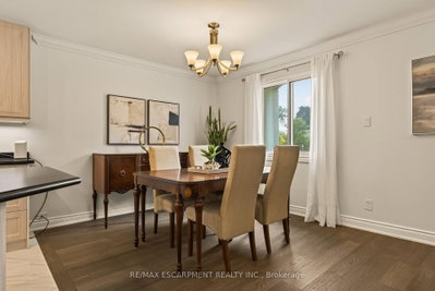 9 FAIRVIEW Place • Orangeville, ON photo 6