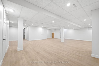 3163 Rolling Stone Mississauga,ON L5B 4G5 — Photo 32