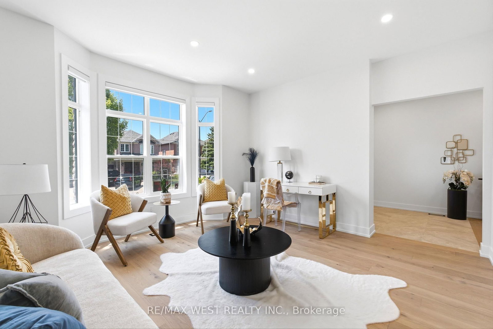 3163 Rolling Stone Court • Mississauga, ON photo 6