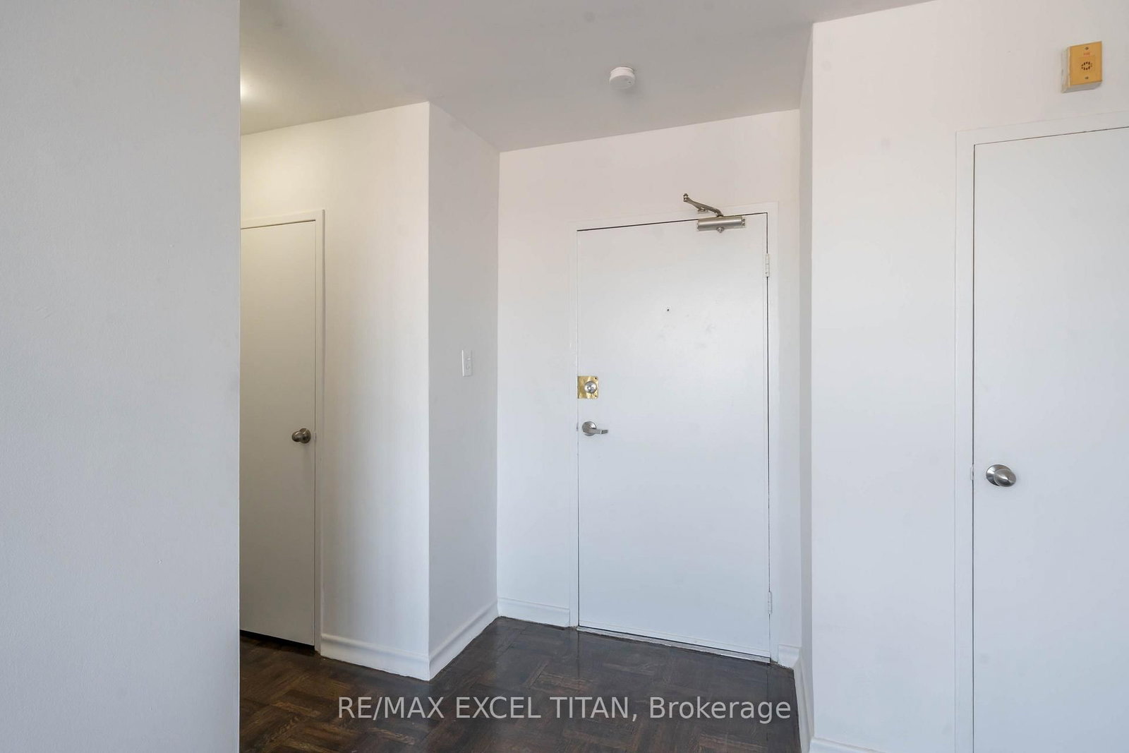304-2507 Eglinton Avenue, Toronto, ON, photo 5