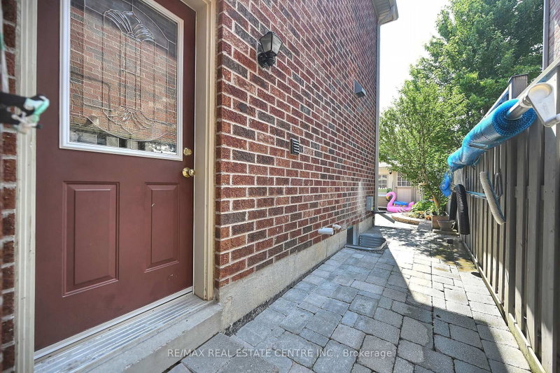 1244 Field Milton,ON L9T 6G4 — Photo 48