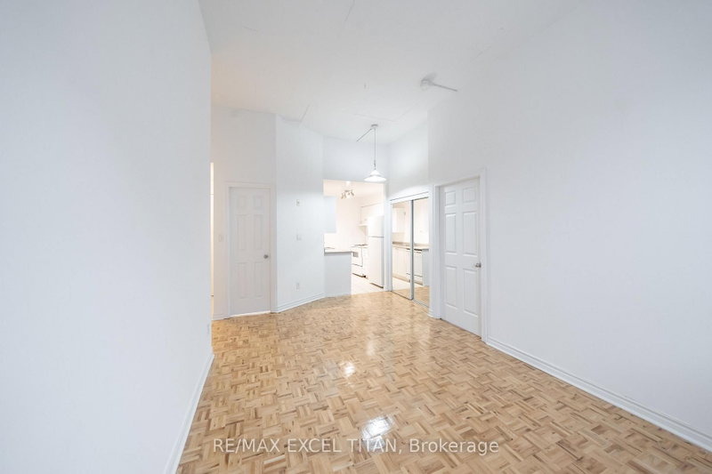 home for lease on 617-1401 Dupont Street