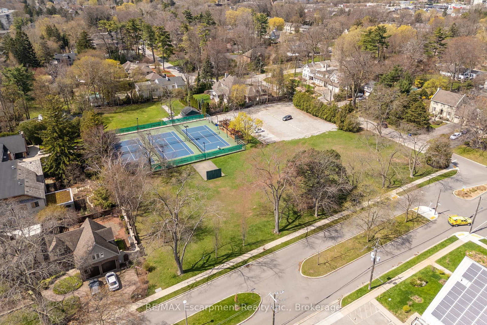 3136 Princess Boulevard • Burlington, ON photo 35