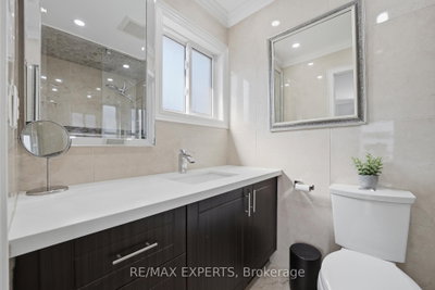 3656 Sawmill Valley Mississauga,ON L5L 2P6 — Photo 23