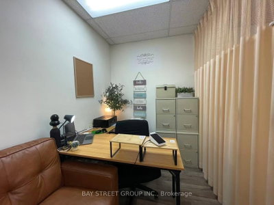Unit 6 — 297 Lakeshore Road E — photo 4
